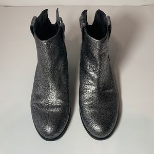 Sam Edelman Silver Metallic Leather Booties Size 8